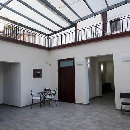 Alla Loggia Del Gattopardo Palermo Luaran gambar