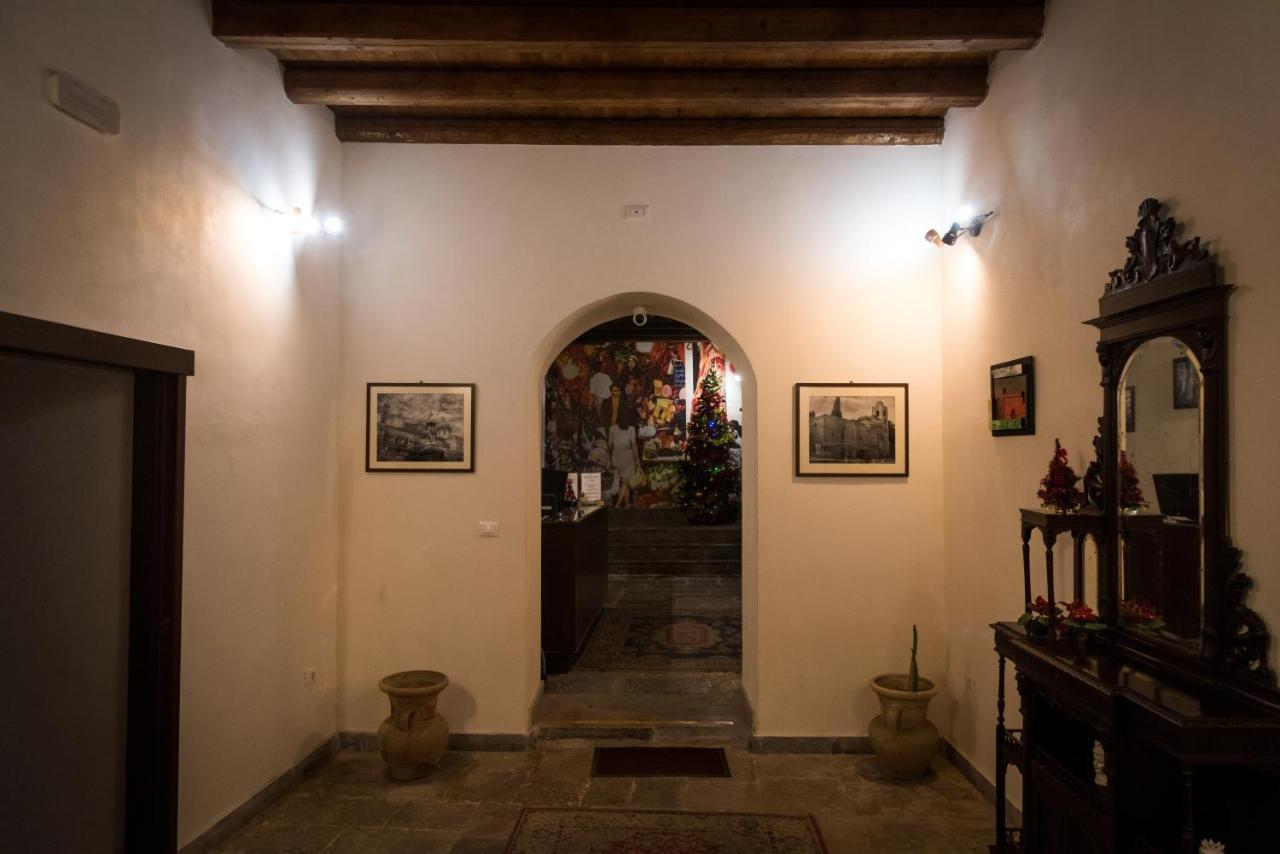 Alla Loggia Del Gattopardo Palermo Luaran gambar
